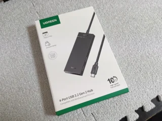 CM806のパッケージ
